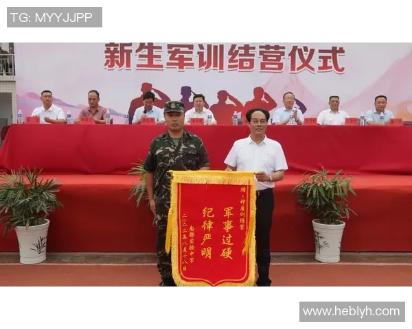 河工院足球队奋勇拼搏展现青春风采助力校园文化建设与团队精神提升 河工院足球队奋勇拼搏展现青春风采助力校园文化建设与团队精神提升